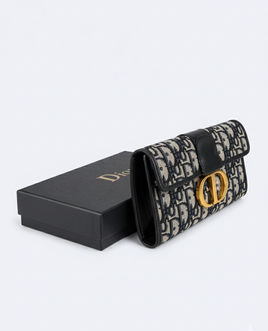 Christian Dior 30 Montaigne Clutch Oblique Canva