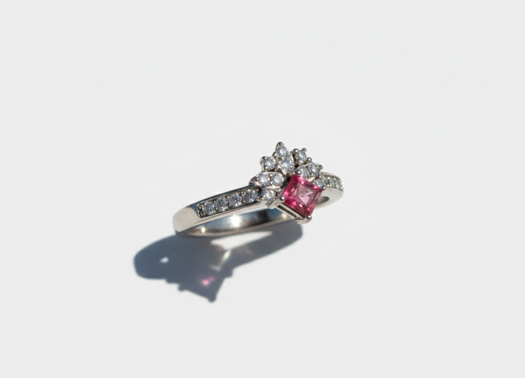 Red Square-Cut Designer (Ring)